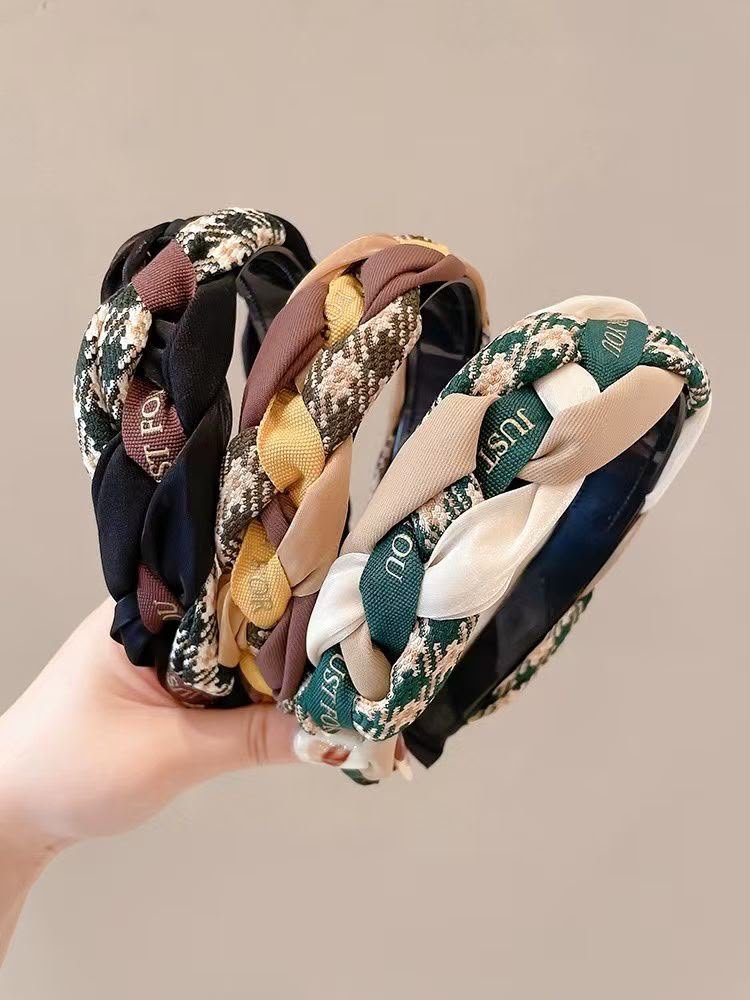 Women’s Accessories — collection photograph 5